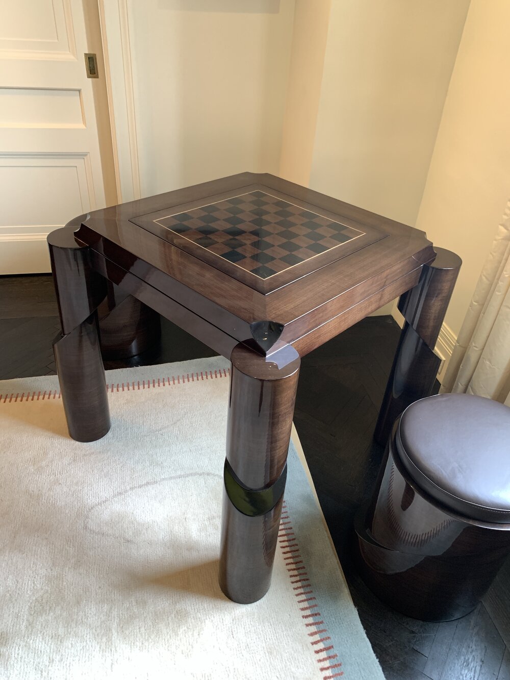 Grandmaster’s Game Table Dark & Shiny Walnut Veneer