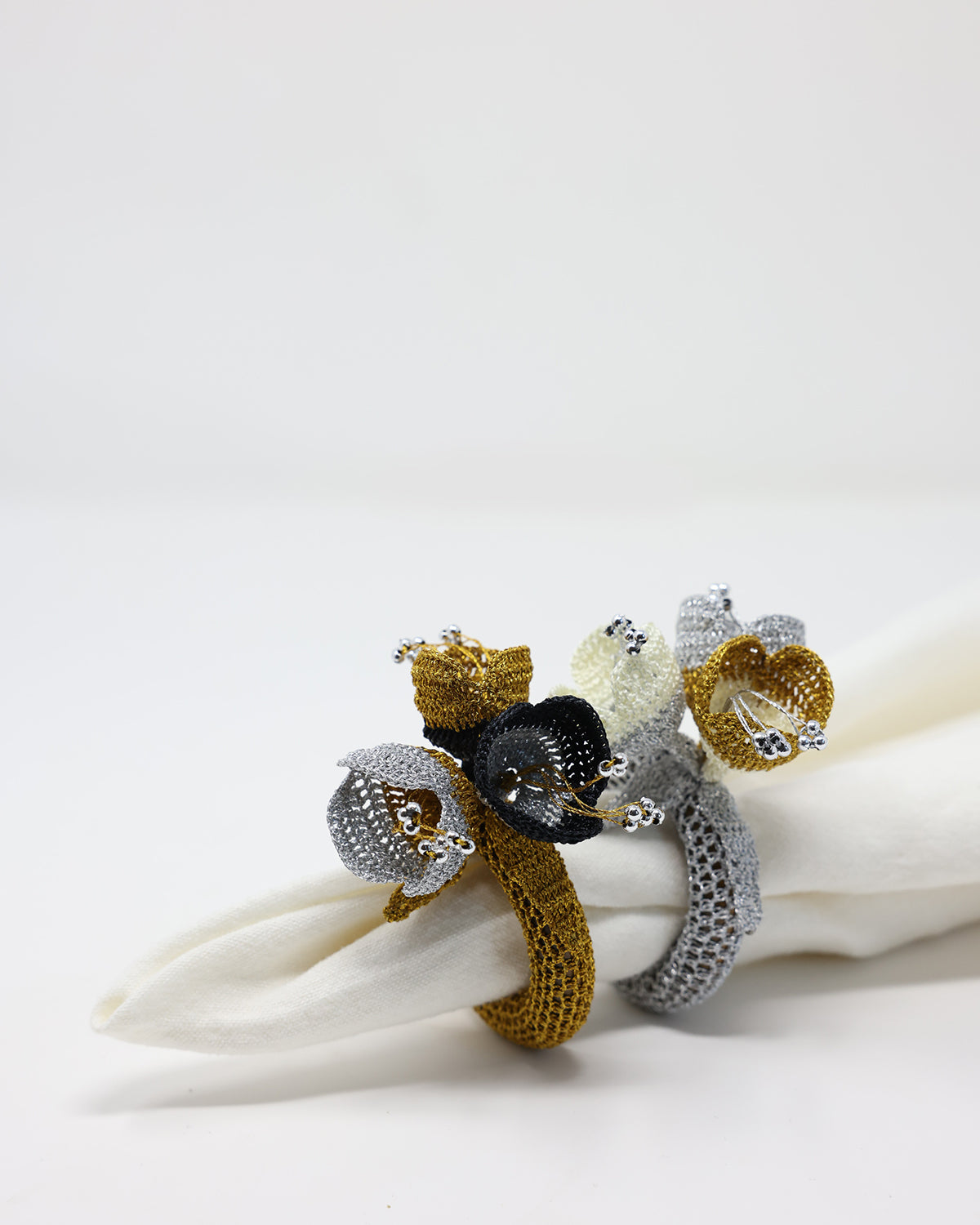 Oya Napkin Rings- Gold & Silver : Set of 4